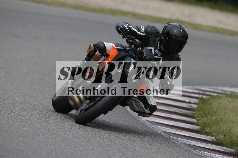 /11 28.04.2026  PROMAX ADR/Gruppe gruen/8